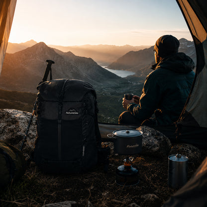 Mochila Trekking Naturehike Helium 30L Ultralight Impermeável